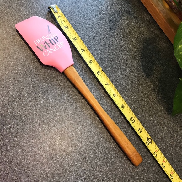 Pampered Chef rubber scraper - Picture 4 of 4